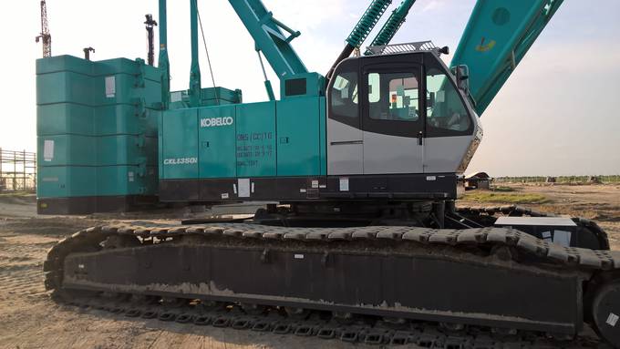 Worked as a pile  driver operator in Nigeria for a project of Dangote group. Operated the Hitachi 230-3 PD/KH500-2/CX900 GLS, KOBELCO CKL1350i/CKL1000i and 230 GLS